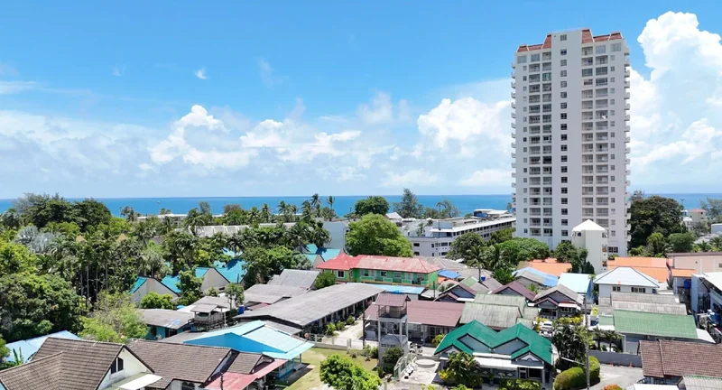 View from the KUARTZ rooftop height: the sea and Karon Beach
